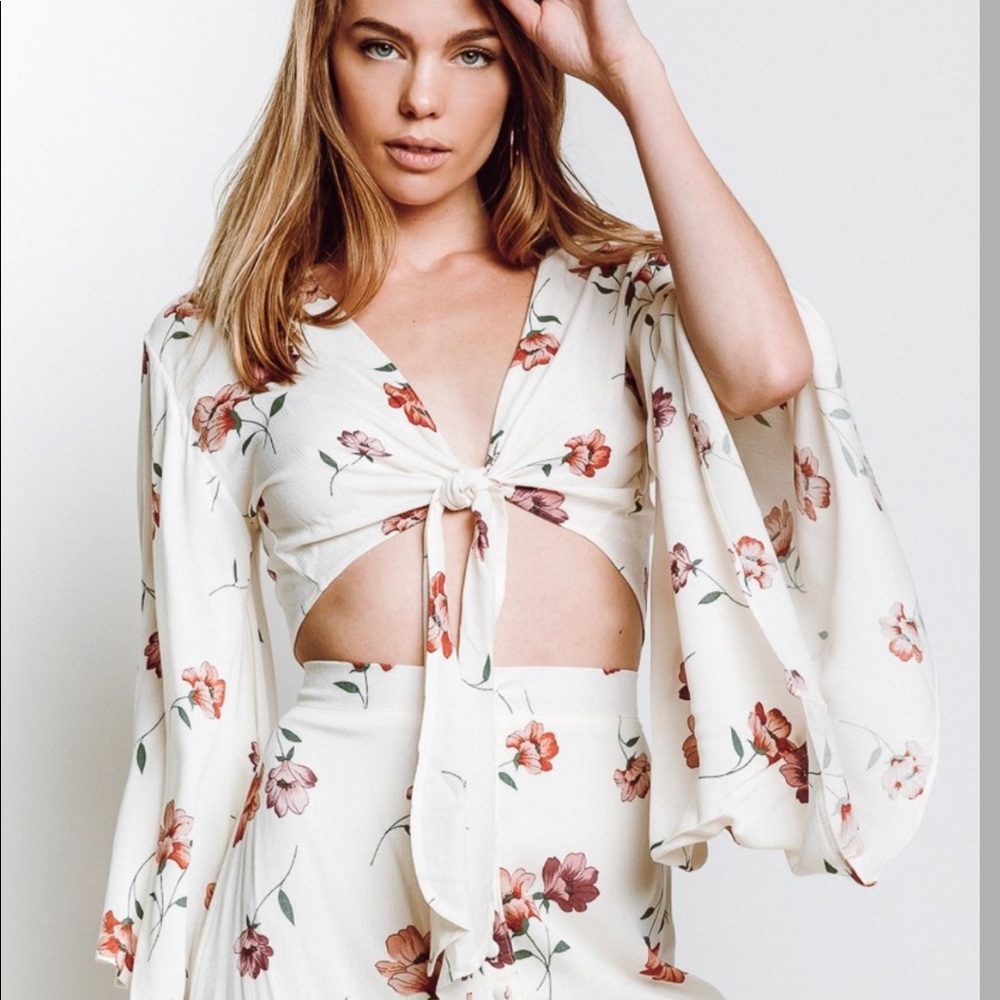 Sage the Label tie top NWOT